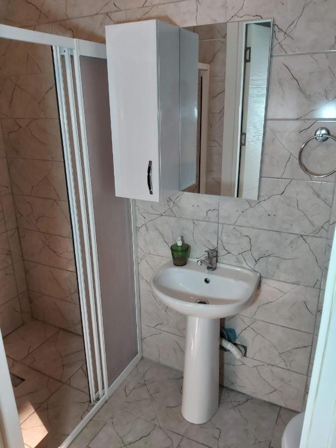 Compact Home Nicosia Esterno foto