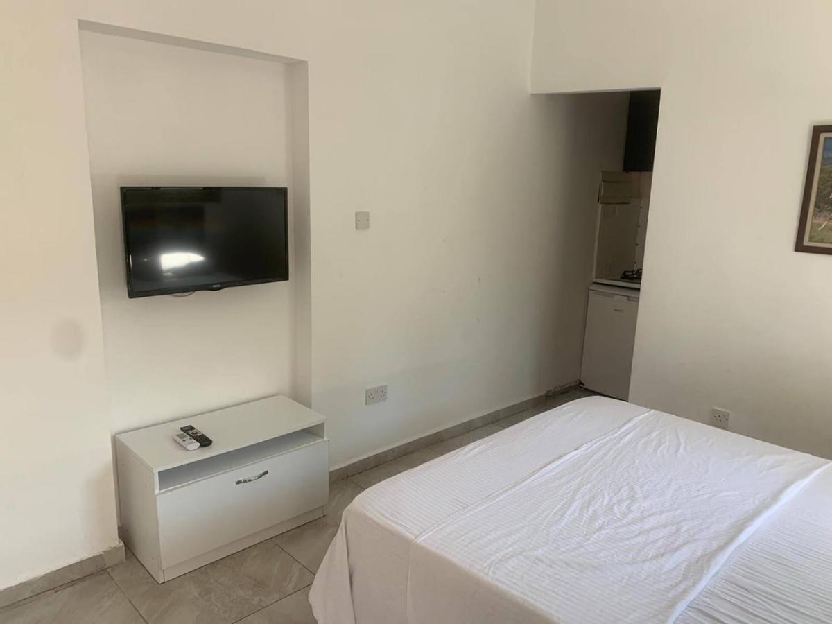 Compact Home Nicosia Esterno foto